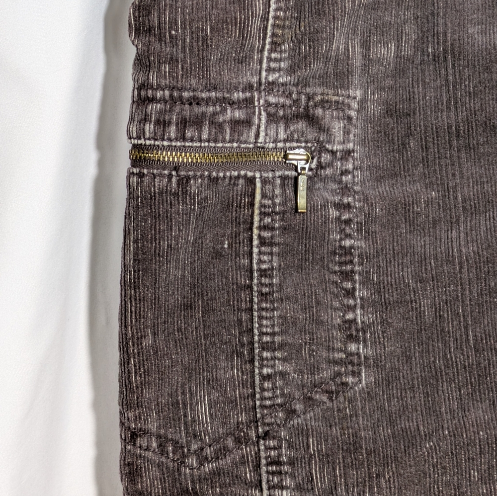 Women's WORN JEANS Brown Distressed Corduroy Mini Skirt, Cotton, Casual, Sz 4 - Picture 3 of 8
